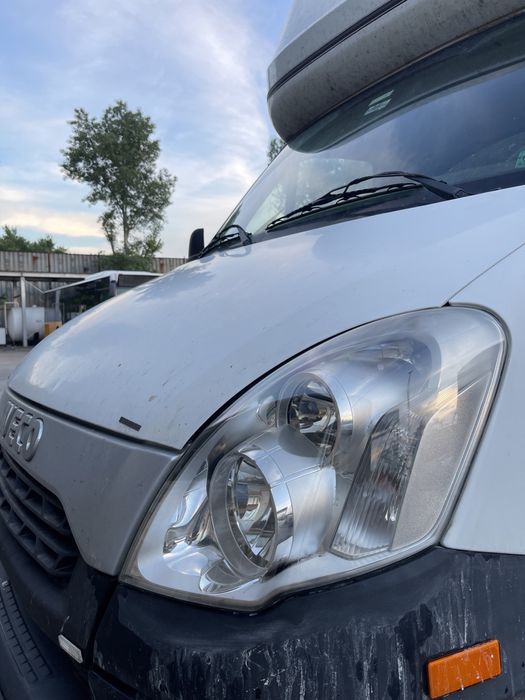 Полиране на фарове