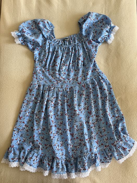 Продам женские платья