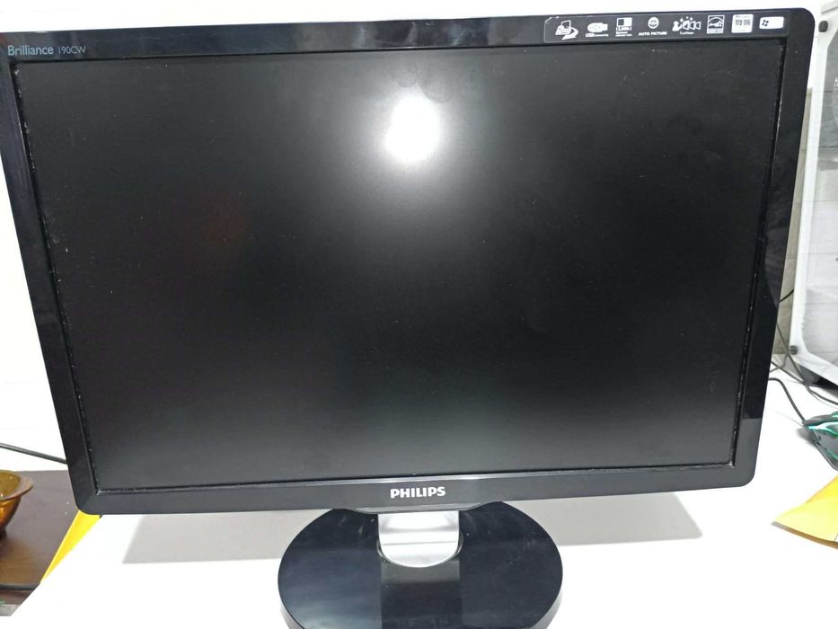 PC+GTX 1660 Ti+500W PSU + Philips монитор-целият лот -145 €(договорка)