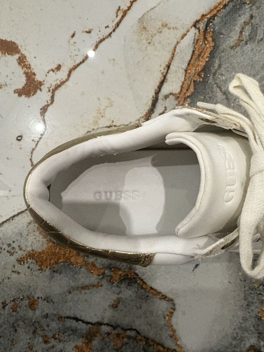 Дамски маратонки Guess