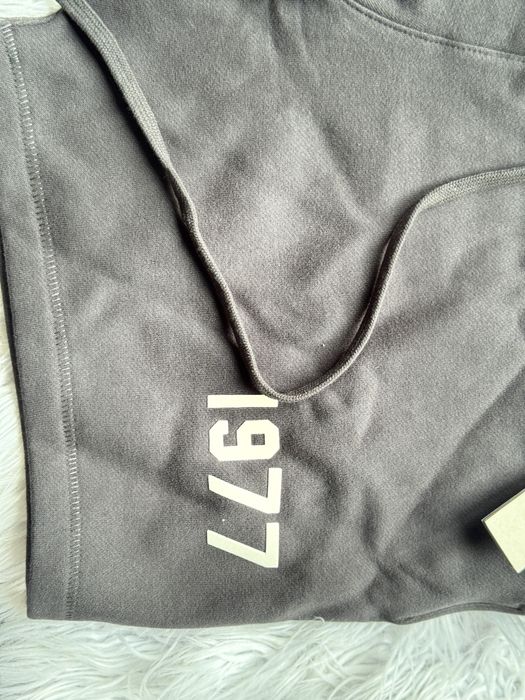 Pantaloni scurti essentials L