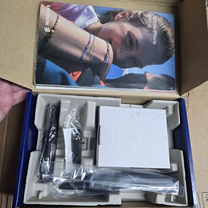 Ericsson 1018 Nou in cutie Nefolosit