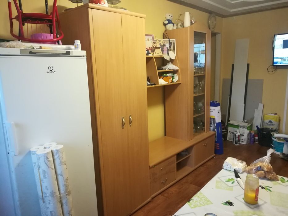 продам шкаф с тумбой