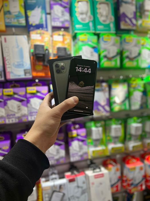 Айфон 11 про  сатылады