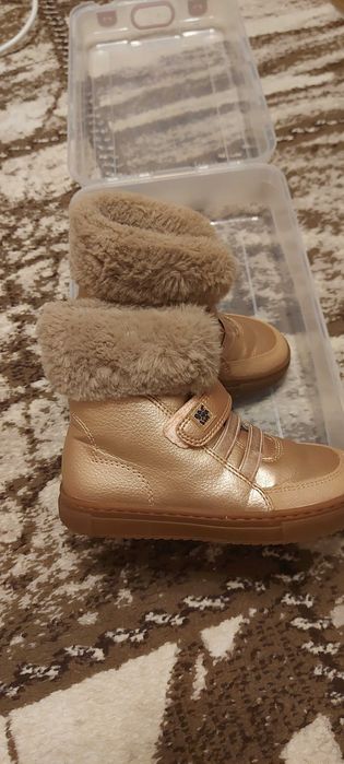 Демисезонные полусапожки Garvalin б/у