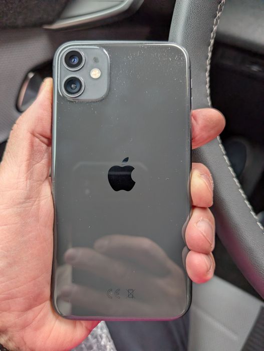 iPhone 11, 64 GB memorie