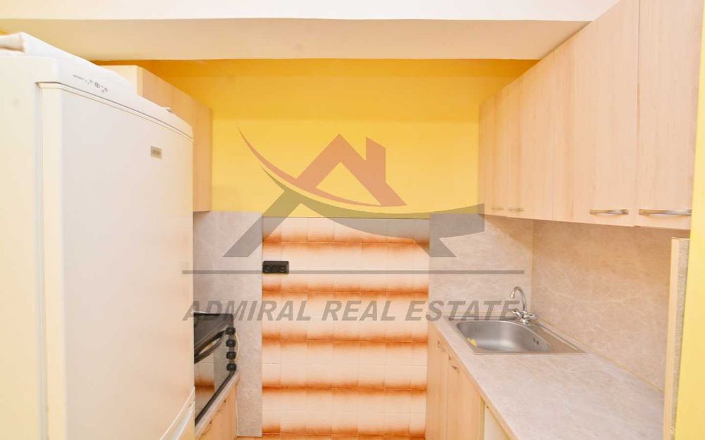 Дава се под наем Двустаен апартамент в Варна, Лятно кино Тракия - 61 кв.м за 333 € - Снимка #1