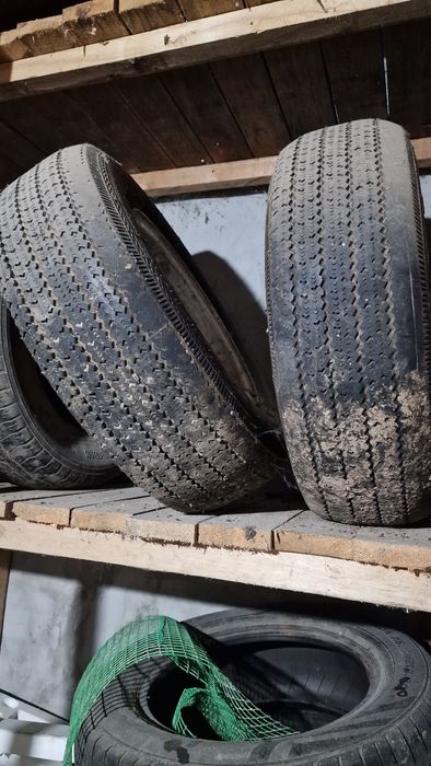 Продам колёса с дисками на Волгу