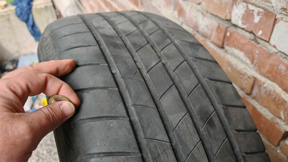 Летни гуми за джип Bridgestone 265/60/18 4 броя