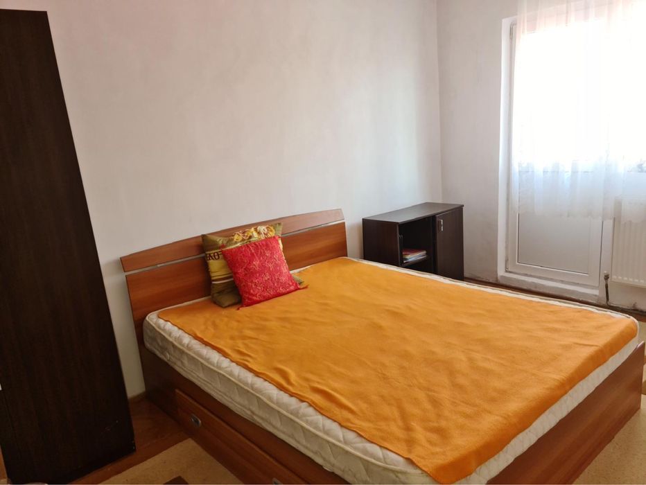 Vanzare/Inchiriere apartament 4 Camere