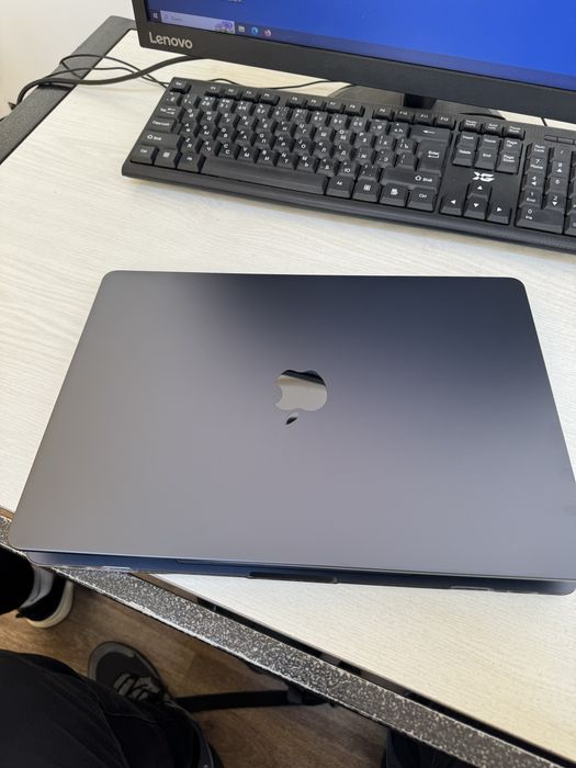 Продам мак бук, Macbook air 15 2023