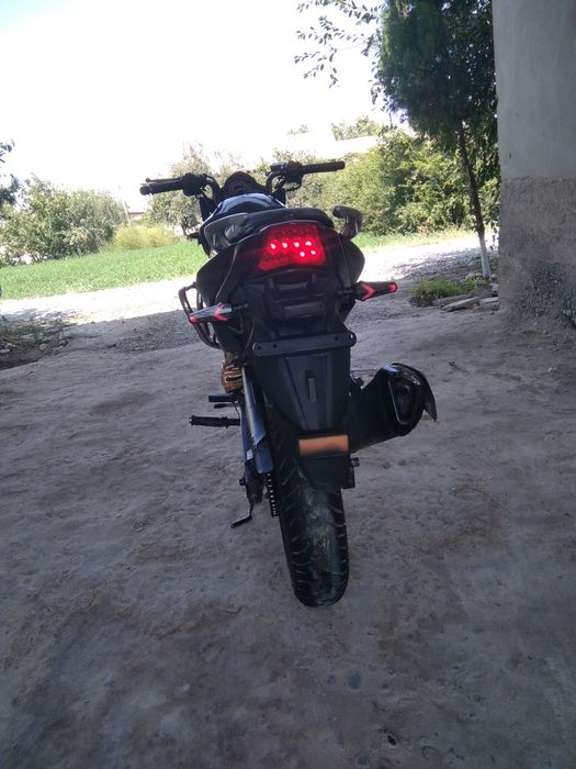 2015 yil 200 kuba