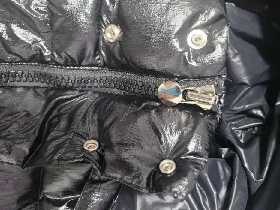 Geaca MONCLER cu 2 sigle/ Logo-uri,marimea L