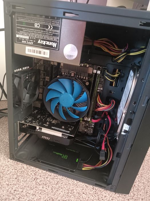 Продам мощный системный блок