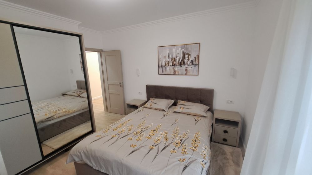 Închiriez Apartament 2 camere!