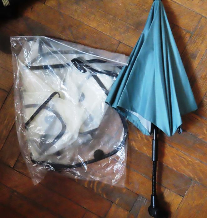 carucior Yoyo Baby Zen, ideal pentru vacanţe (merge în avion)