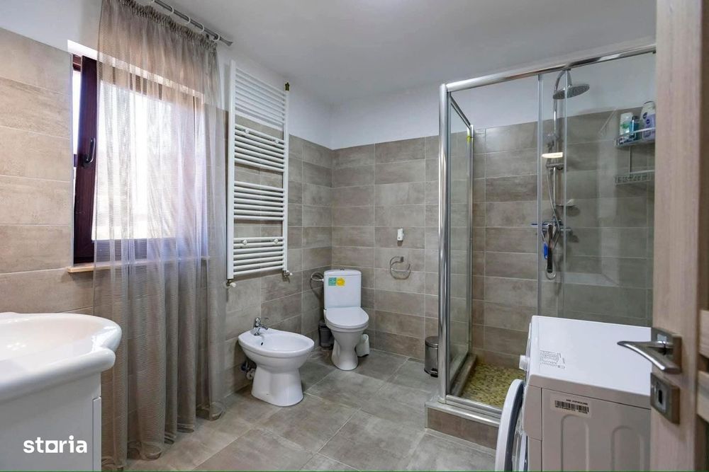 Casa P+E+M finisata, Hemeius