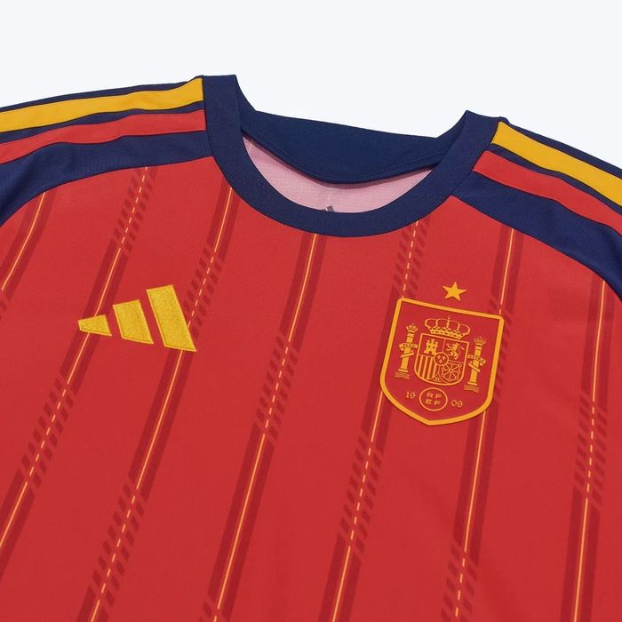 Ispaniya futbol forma