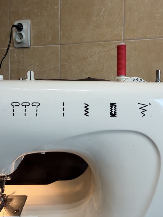 Mașină de cusut Ikea (stare foarte buna)