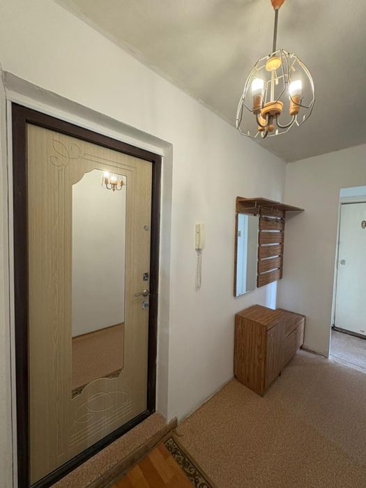 Продается двухкомнатная квартира