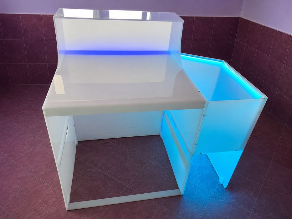 Cocktail Bar Modular –pret 4000 € negociabil  Realizat la Comandă | Iluminare LED RGB | Ideal pentru Evenimente și HoReCa