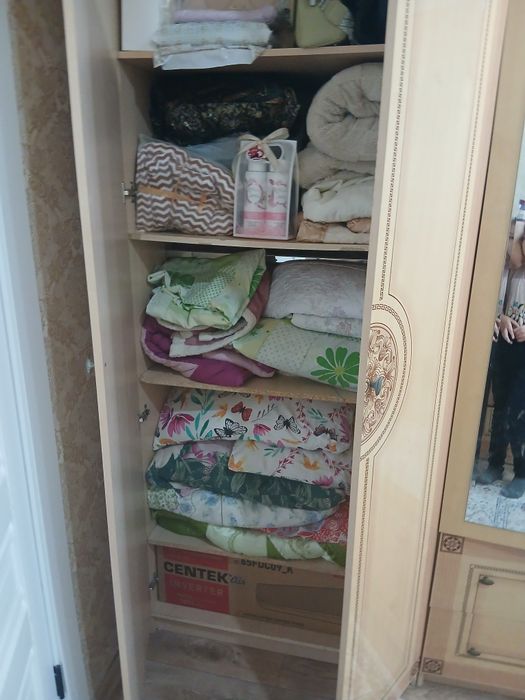 Спальный гарнитур !!!