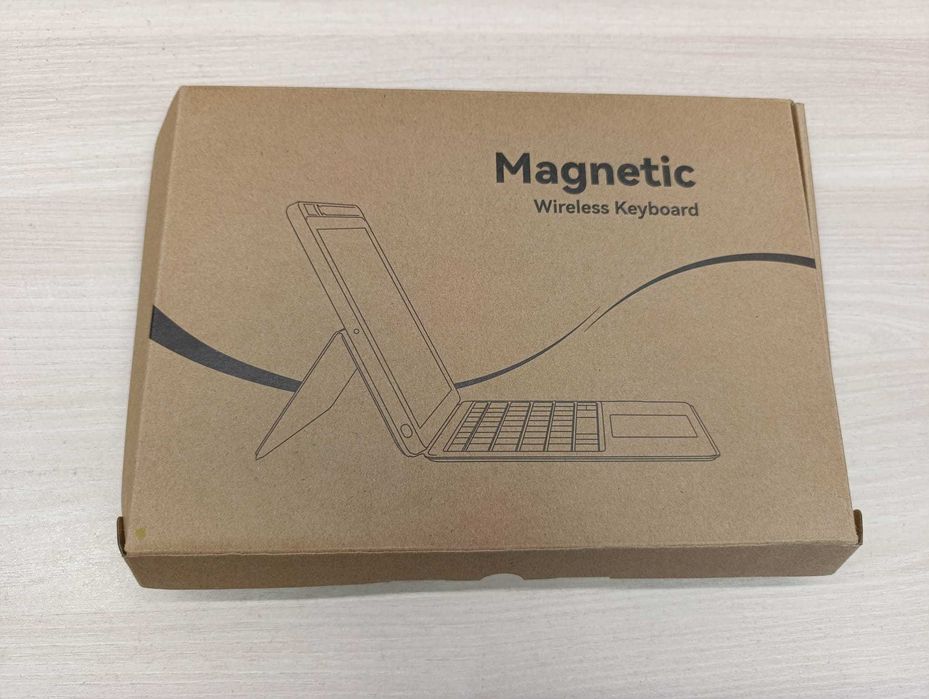 Husă iPad Air 11" cu Tastatură și Touchpad – QWERTZ – Gri – Nouă