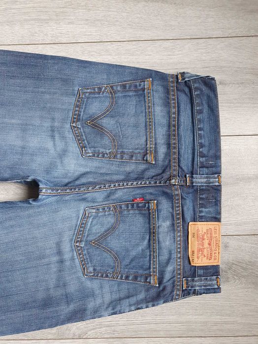 Blugi LEVI'S 506 Standard - Marime W32 L32 (Talie 84 cm)