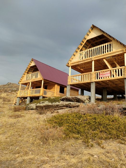 Продам два дома на море