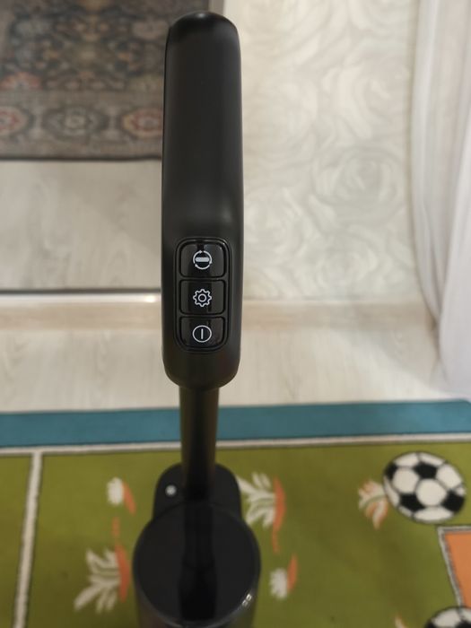 Продам пылесос MU DX887, цвет черный