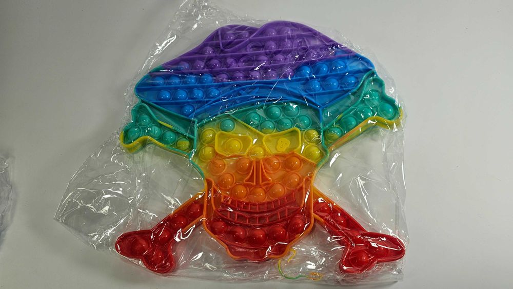 НАМАЛЕНИЯ ! 3 модела Огромни попити 32-40см. XL pop it