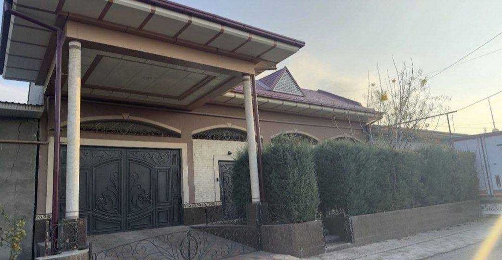 Продаётся дом на Юнусабаде
