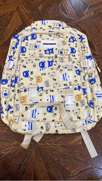 Рюкзаки школьные