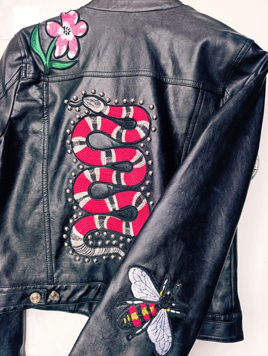 Уникално яке от естествена кожа с бродерии и капси