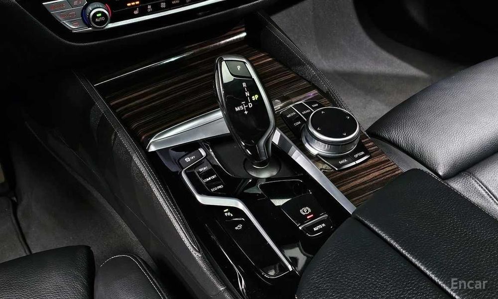 BMW 5-Series 520i M Sport