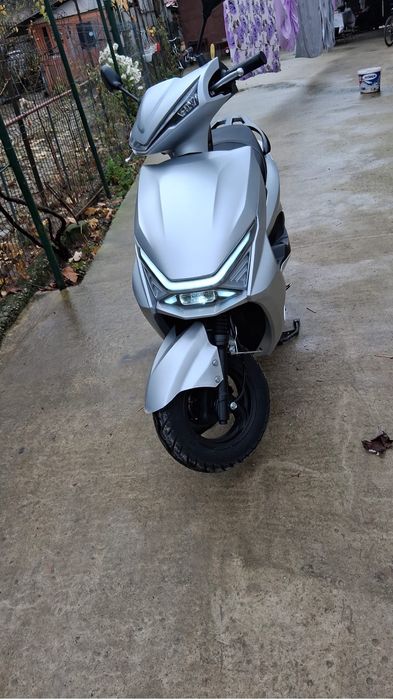 Vand Scuter fara permis