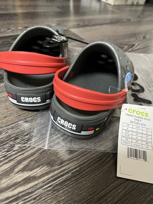 Продам детские crocs, новые