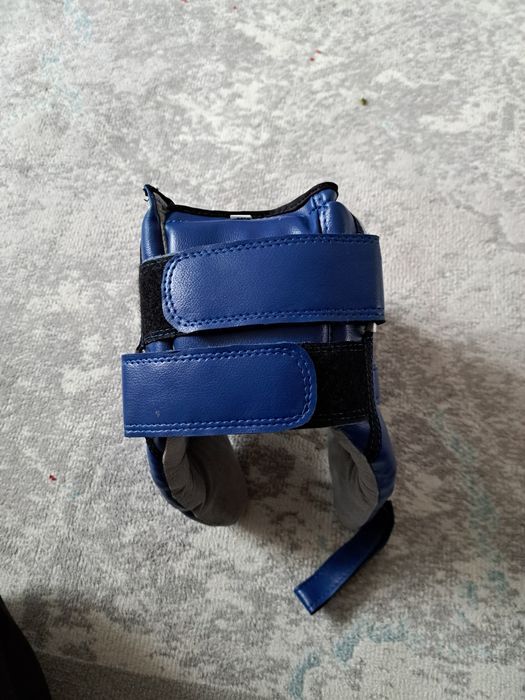 Боксёрский шлем UFC