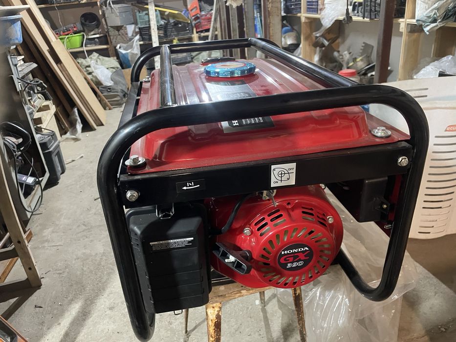 Продам гениратор хонда