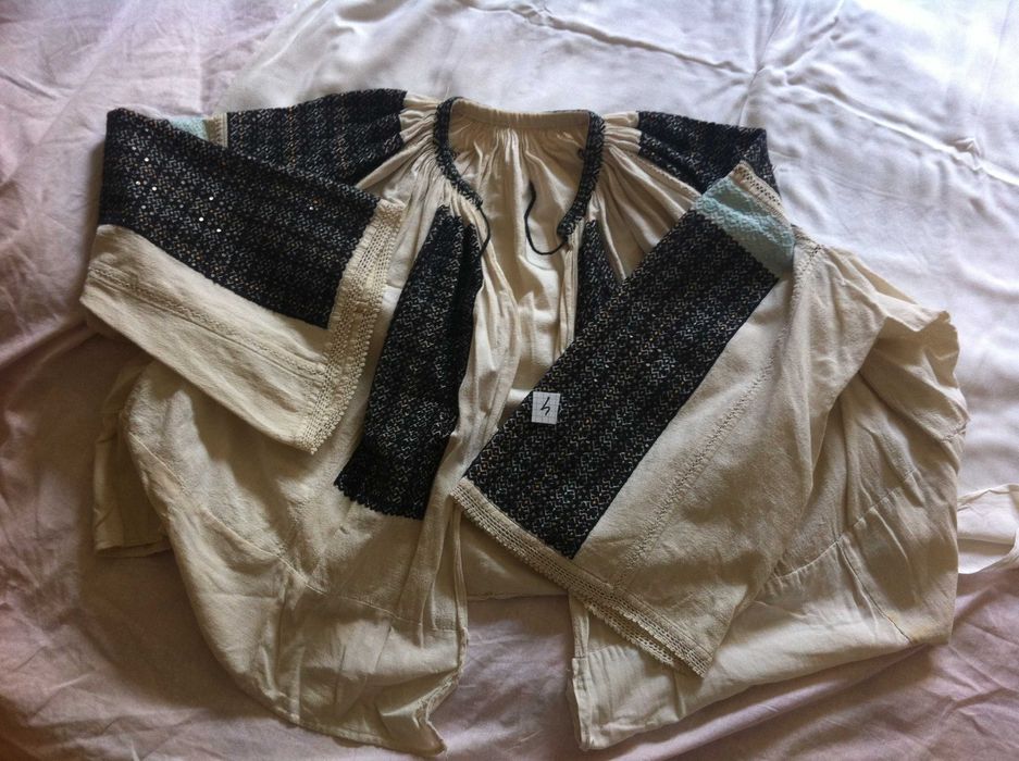 Camasi tradiționale, Ii romanesti, ie populara autentice, valnic