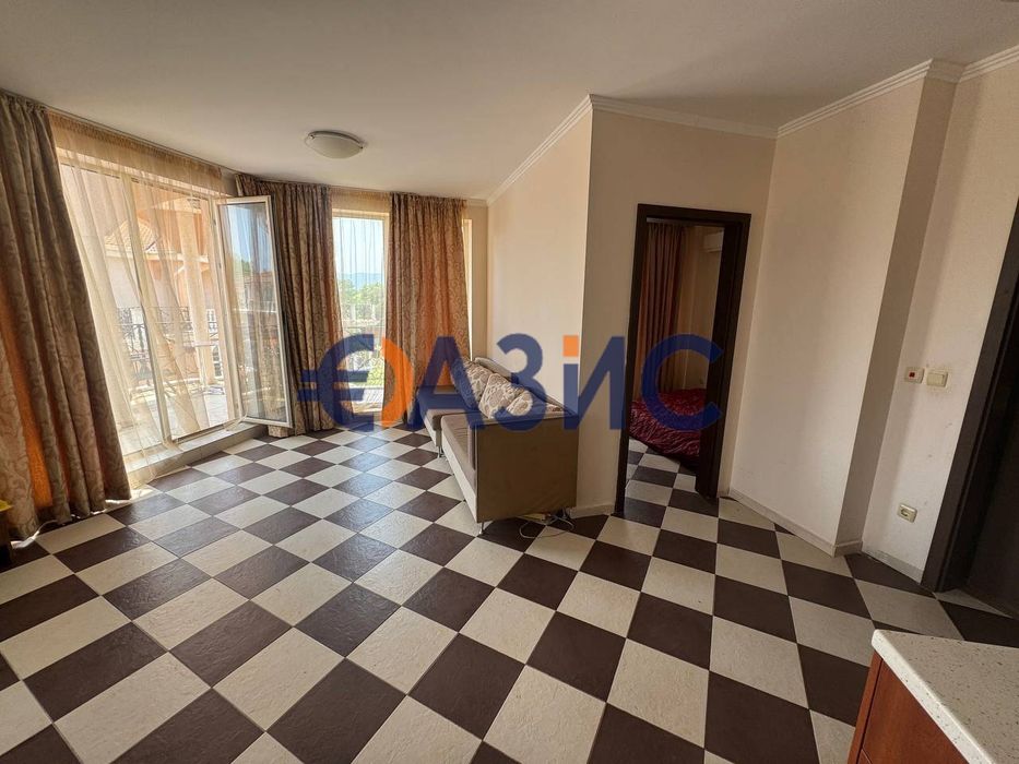 Просторен апартамент с 1 спалня в комплекс "Хасиенда Бийч", Созопол,