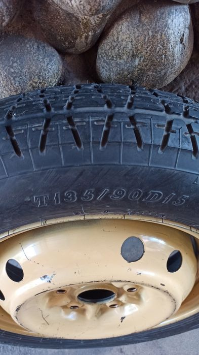 Запаска таблетка на Toyota.