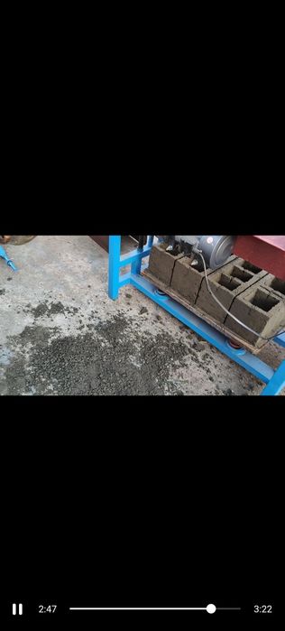 220 V  Шлакаблок аппарат.