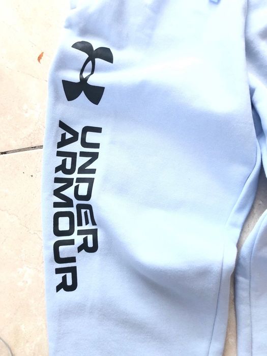 Under Armour • USA