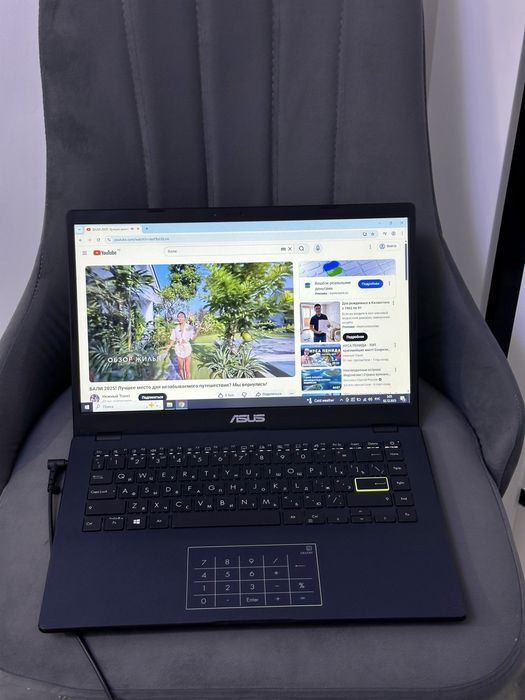 Ноутбук Asus vivobook