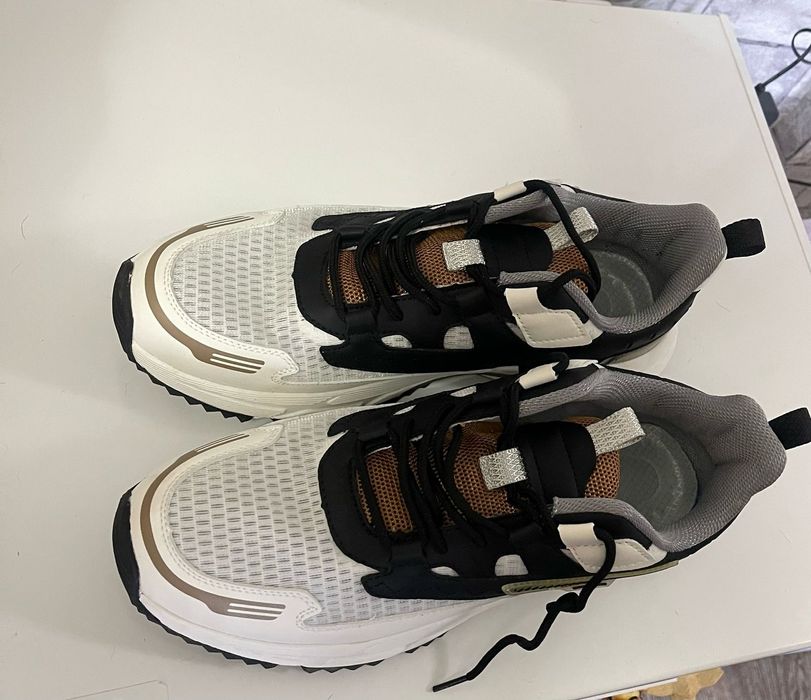 Кроссовки мужские лето