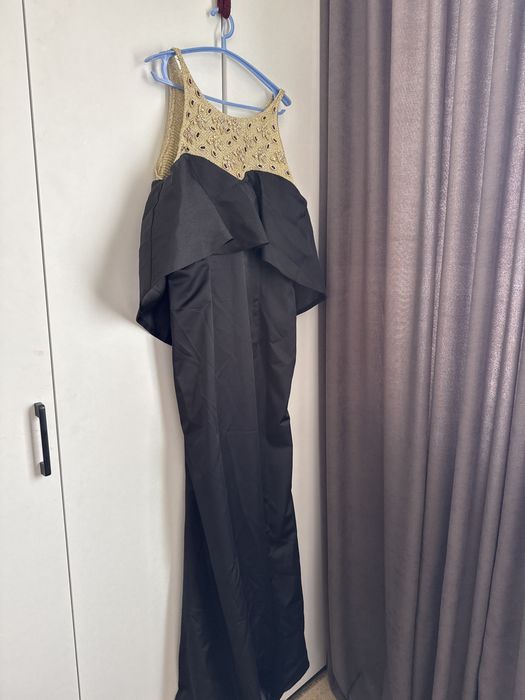 Вечернее платье.