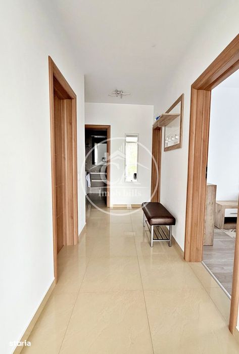 Apartament de închiriat cu 3 camere în PRIMA UNIVERSITĂȚII, Oradea