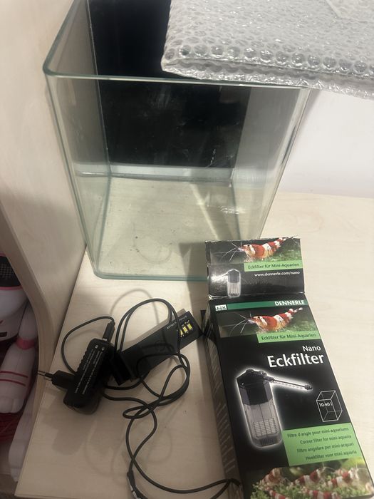 Acvariu cub 20 litri