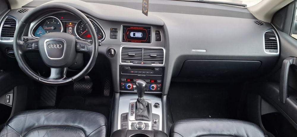 Vand schimb Audi Q7.3.0 TDI impecabil